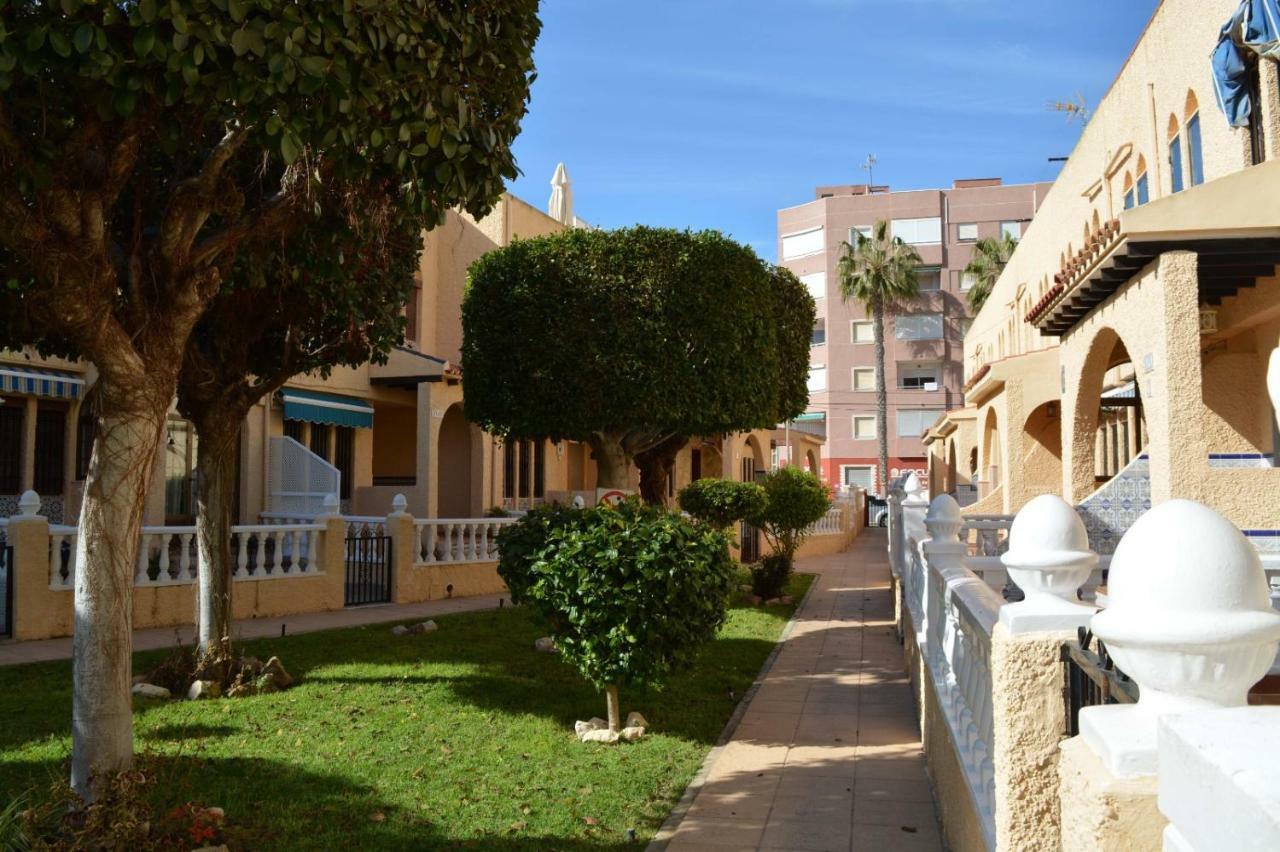 Casa Torrevieja La Mata Villa Esterno foto